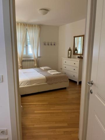 Il Borgo Apartment Trieste Luaran gambar