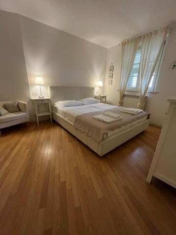 Il Borgo Apartment Trieste Luaran gambar