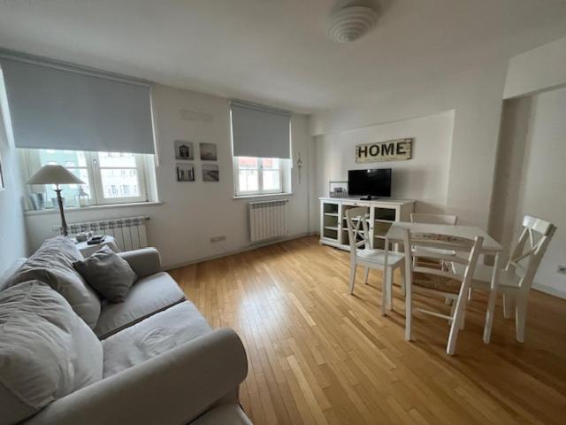 Il Borgo Apartment Trieste Luaran gambar